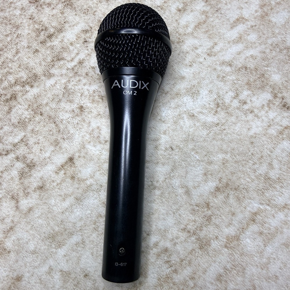 Audix OM2 Dynamic Handheld Vocal Microphone XLR Cardioid Live Stage Mic Black